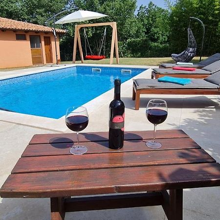 Sunny Garden Villa With Pool Loborika 외부 사진